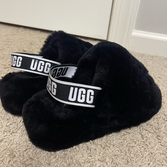 UGG Shoes - black UGG Fluff Yeah slippers